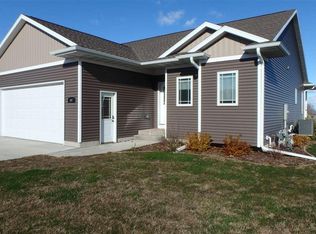 307 Pheasant Ln, Hudson, IA 50643