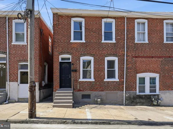 644 E Moore St, Norristown, PA 19401