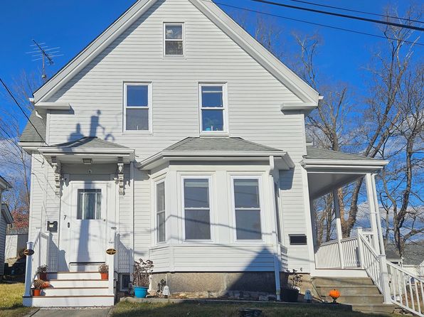 7 Howland Ct FLOOR 1