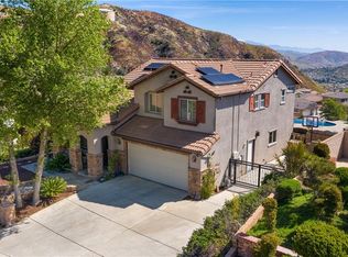 29402 Falling Leaf Dr, Lake Elsinore, CA 92530