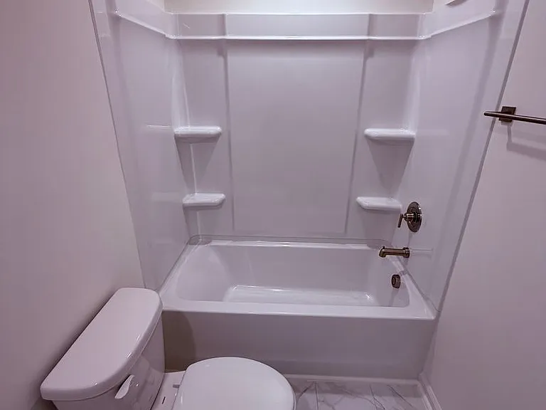 128 Parker Ln — Photo 22
