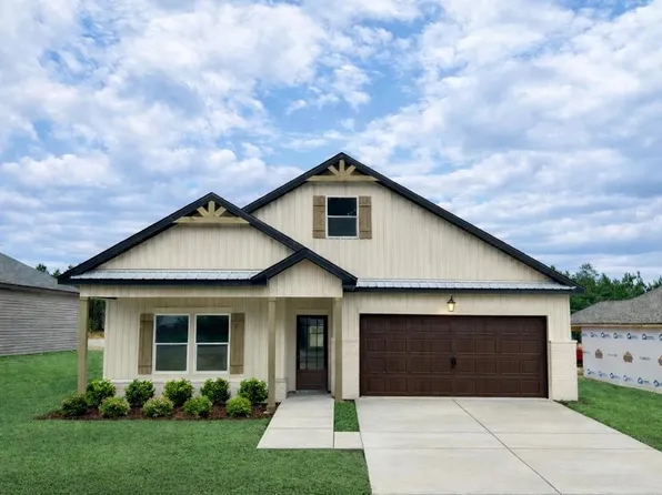 135 Jeter Dr, Midland City, AL 36350
