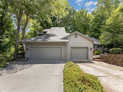 433 Chester Woods Ct, High Point, NC, 27262