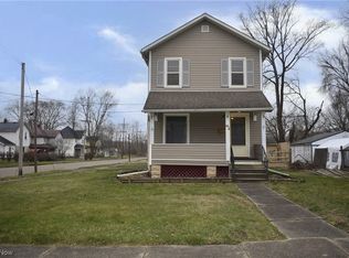 40 S Butler Ave, Niles, OH 44446