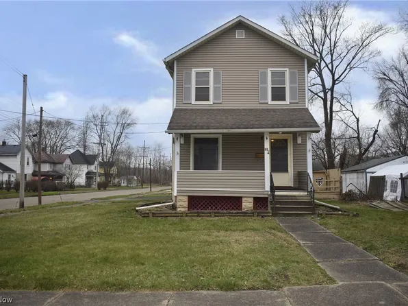 40 S Butler Ave, Niles, OH 44446