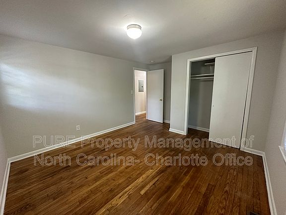 5th image of 908 Chatham Ln