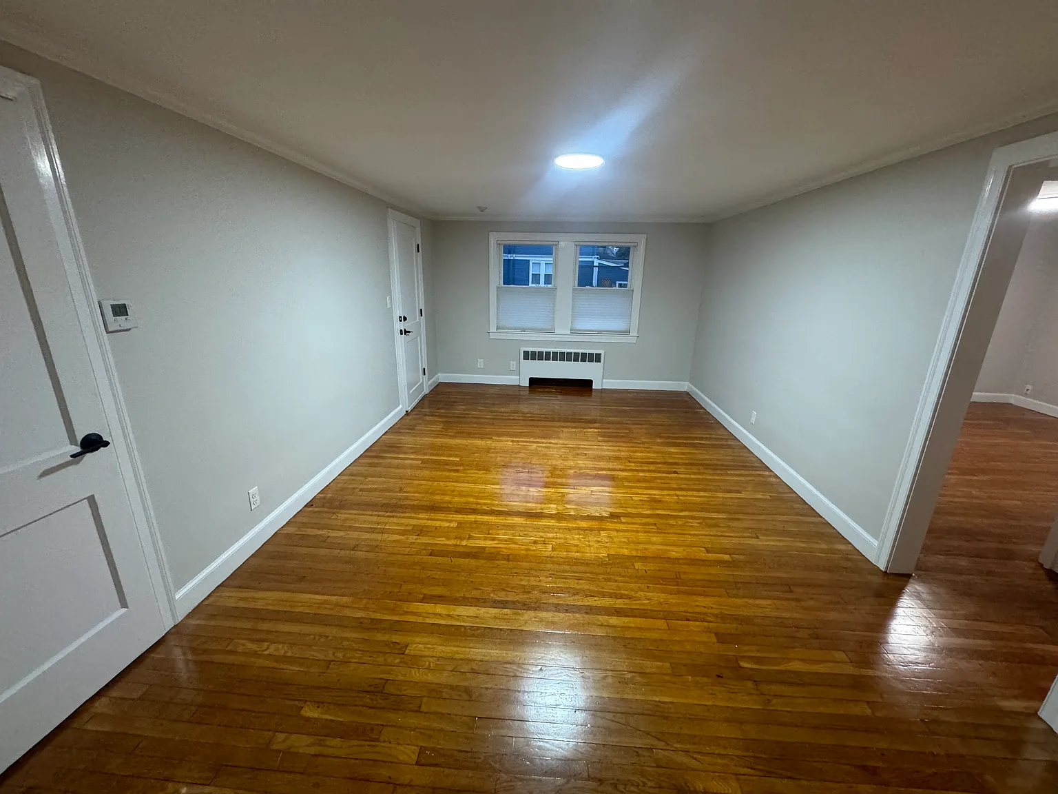 2 bed, 1100 sqft, $2,650 — Photo 4