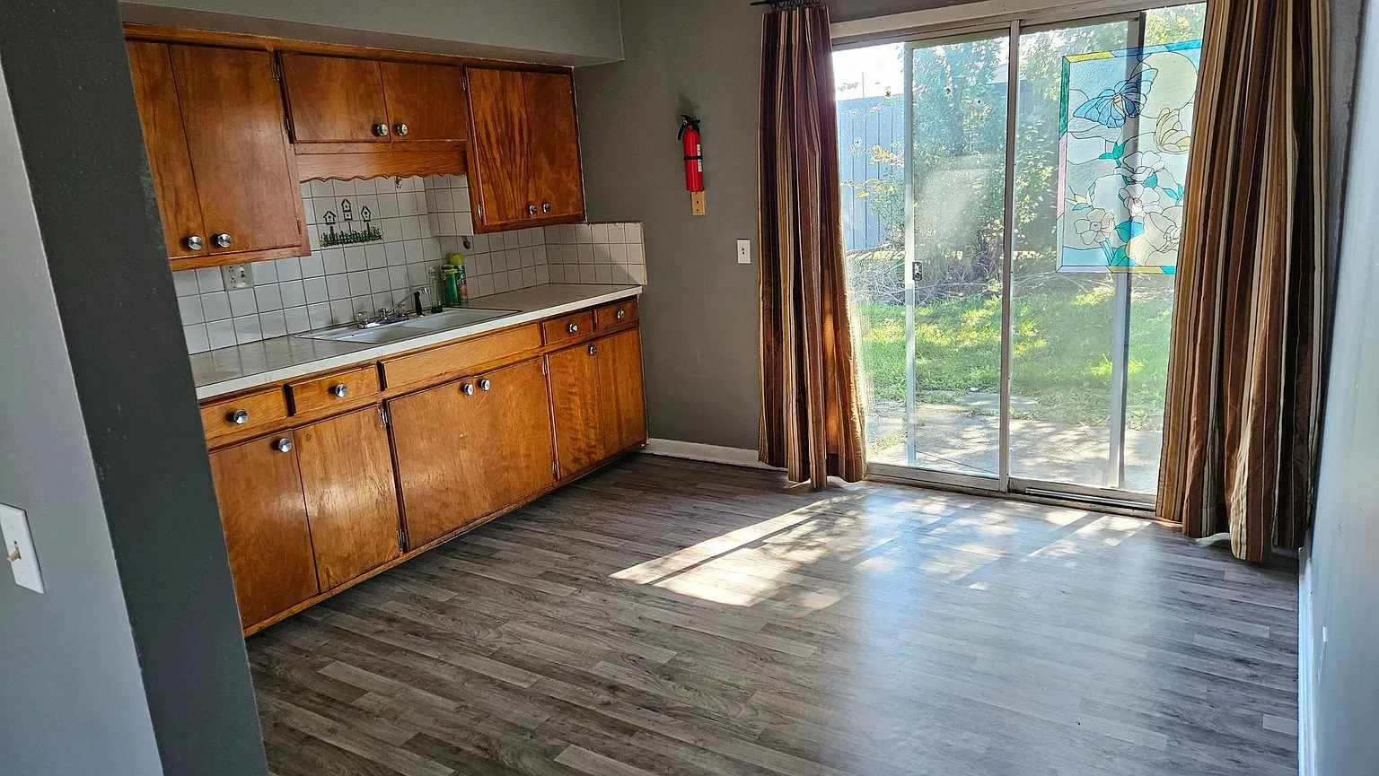 300 6th Ave #109 photo 1
