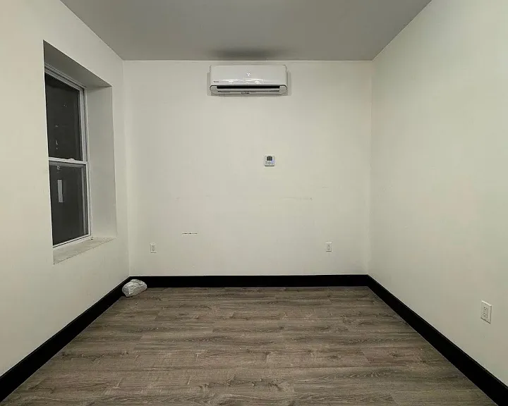 12 Thomas St #2L — Photo 5