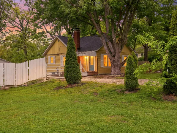 8520 Morgantown Rd, Indianapolis, IN 46217