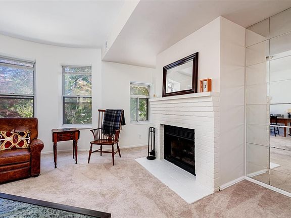 5th image of 337 N Boyle Ave #A