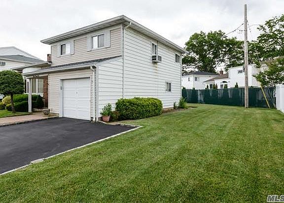 3rd image of 1279 Lois Ln