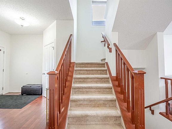 5th image of 482 W Skyview Ranch Way NE