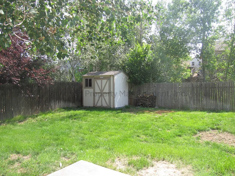6085 Whirlwind Dr — Photo 18