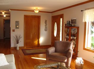 600 Ivy Ln, North Mankato, MN 56003