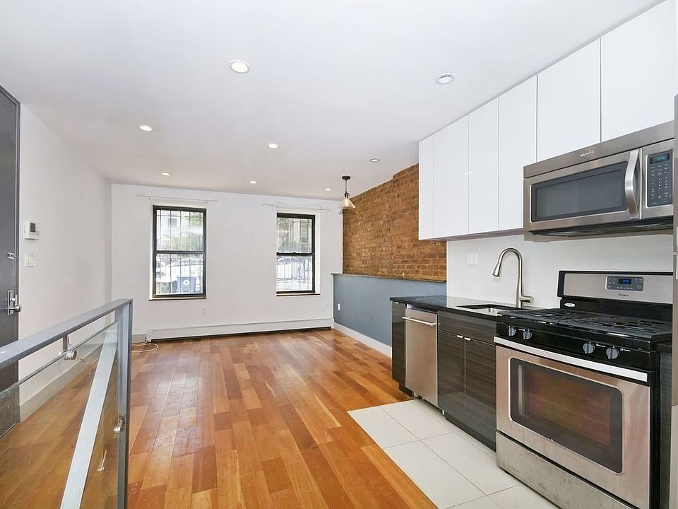 1st image of 678 Saint Marks Ave APT 1