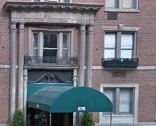 876 Park Avenue in Lenox Hill