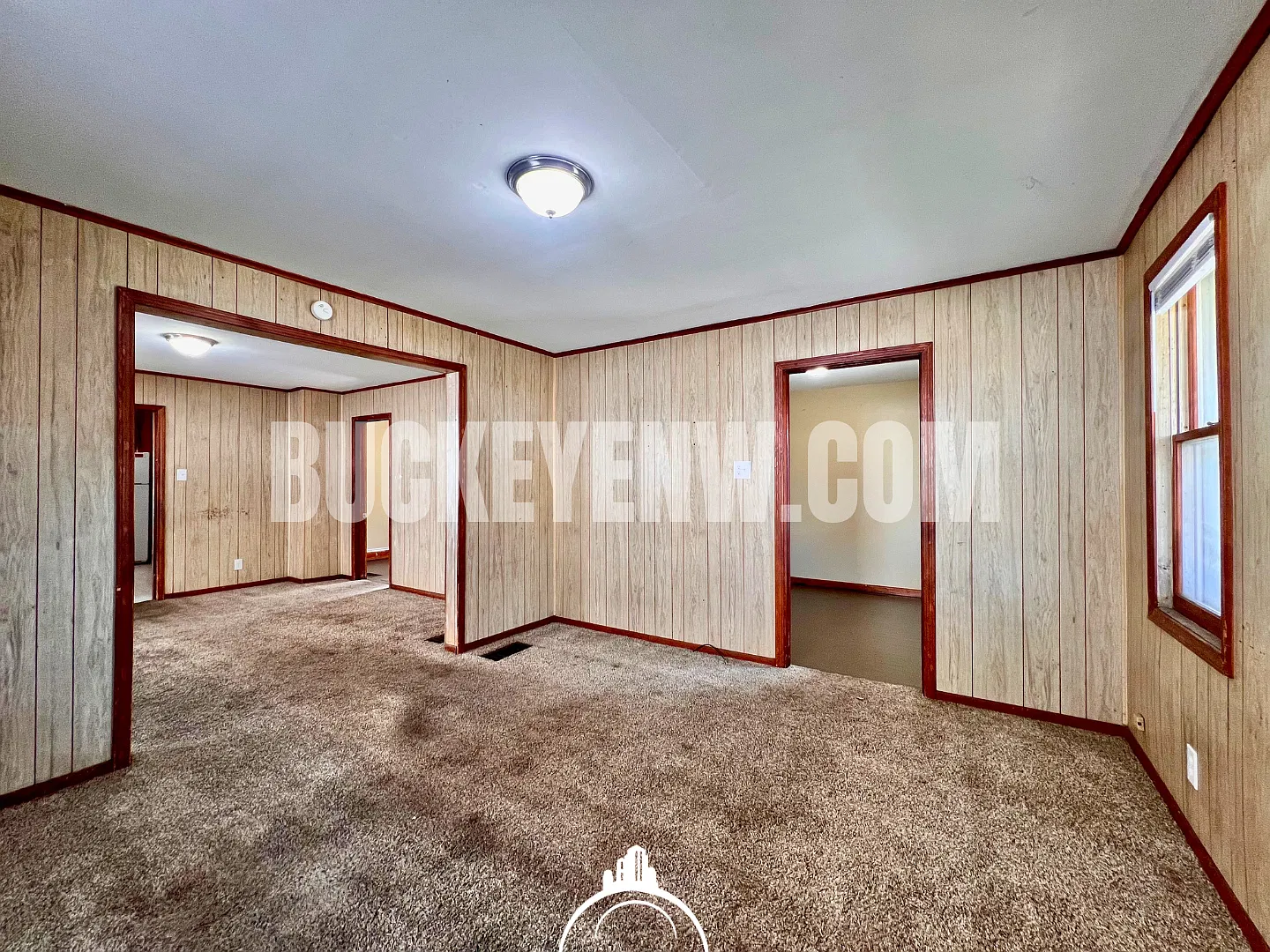 3 Bedroom House — Photo 2