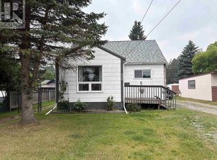 905 Portage Ave N, Fort Frances, ON P9A 2A9