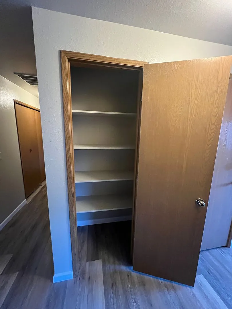 Newly renovated Duplex! — Photo 4