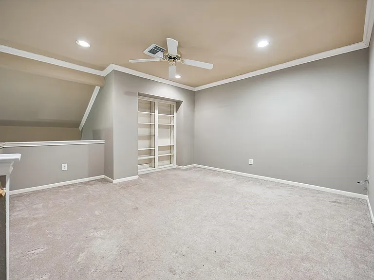 4443 Castle Court Pl — Photo 11