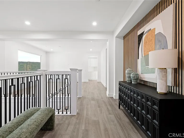 5704 Lyon Ct — Photo 10