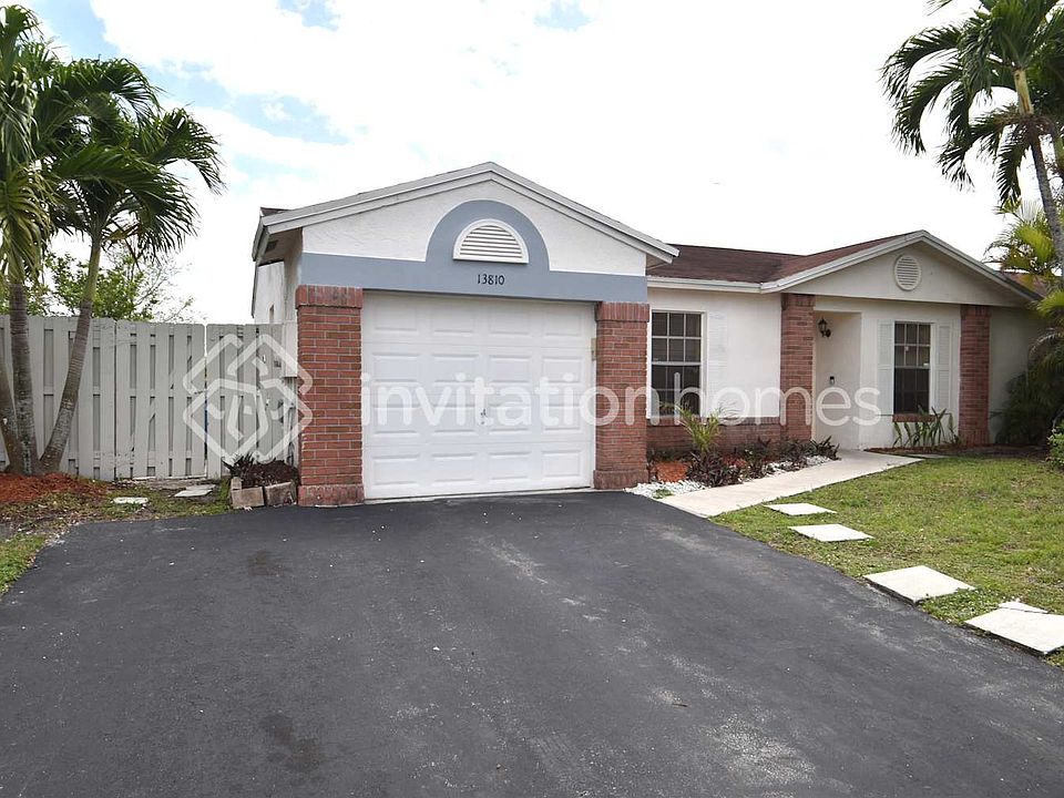 1st image of 13810 Cumberland Pl