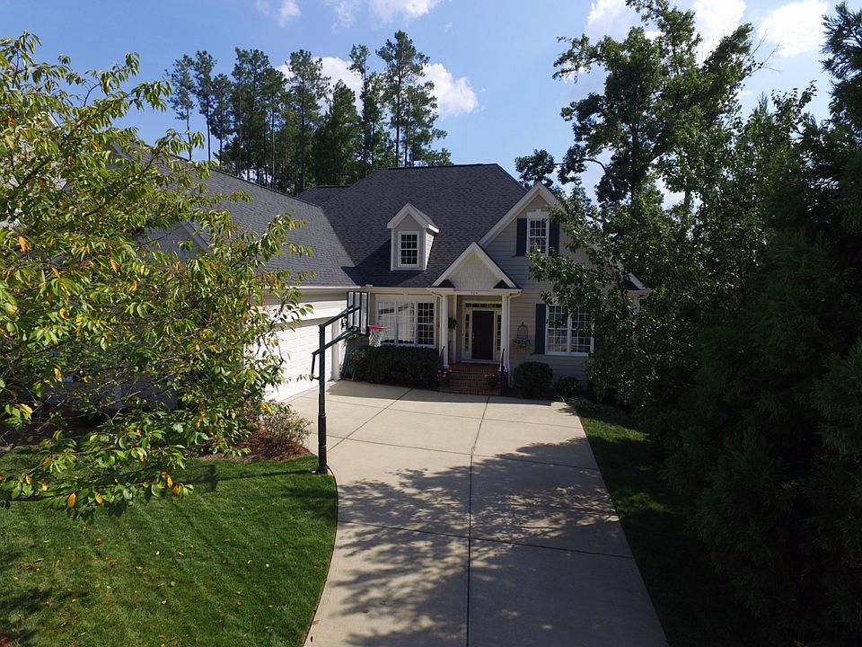 For Sale: 504 Wescott Ridge Dr, Holly Springs, NC 27540