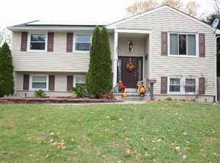 30 Homestead Rd, Stratford, NJ 08084