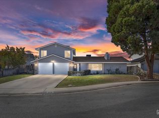 5908 Hidden Valley Rd, Bakersfield, CA 93306