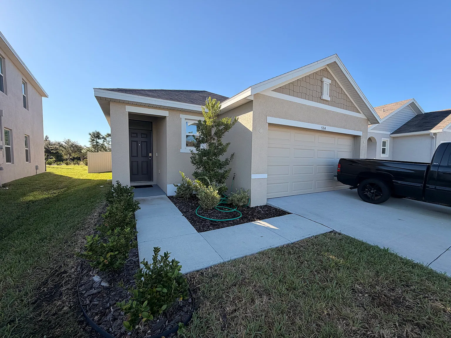 3 bed, 1504 sqft, $2,350 — Photo 2