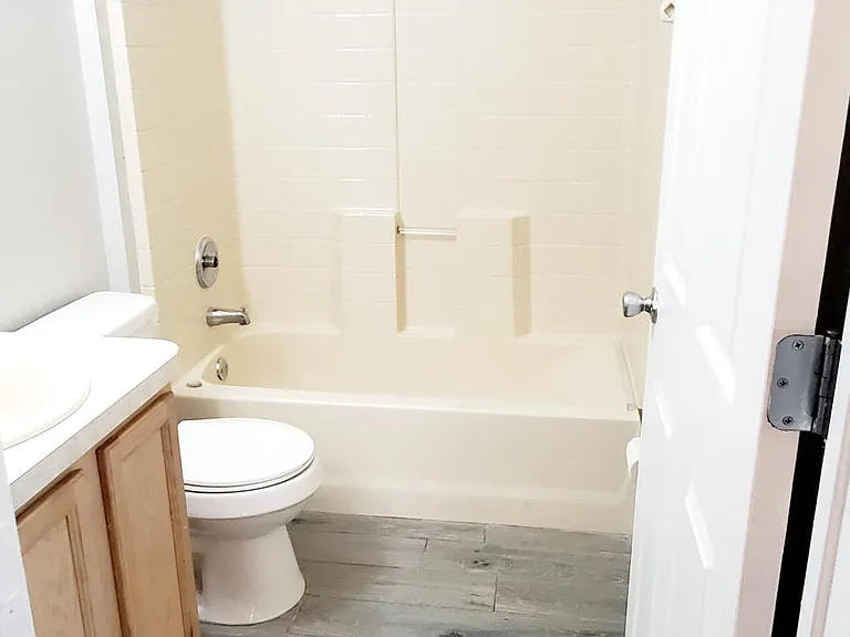 1440 Tune Ave — Photo 15