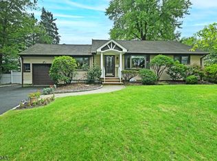 393 Gregory Rd, Paramus Boro, NJ 07652