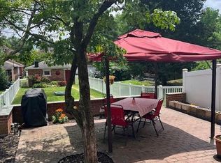1014 Walnut St, Columbia, PA 17512