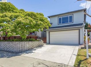 19060 Clemans Dr, Castro Valley, CA 94546