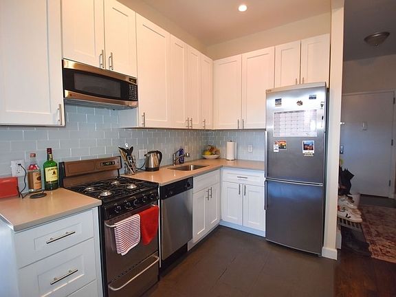 4th image of 845 Manhattan Ave #4A