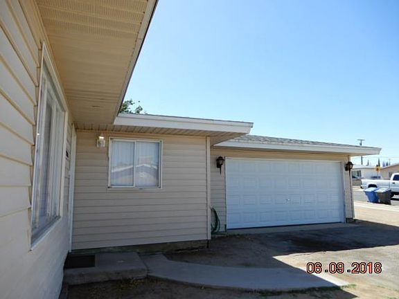 3rd image of 1100 E Virginia Way