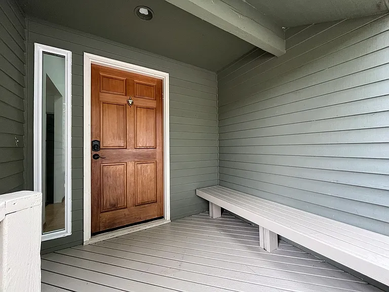 4737 SW Pendleton St — Photo 5
