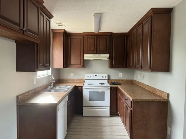 1670A High Falls Rd, Griffin, GA 30223