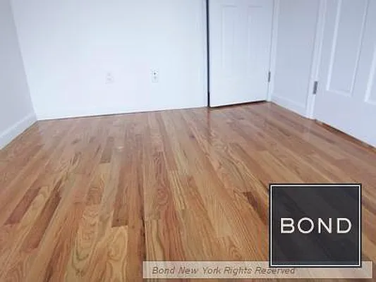 Rented by Bond New York | media 8