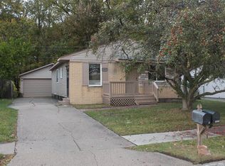 24855 Orchid St, Harrison Township, MI