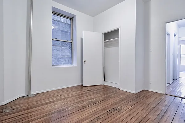 Rented by KYLM, LLC | media 14