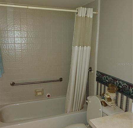 3rd image of 5831 Red Dahlia Ct #20