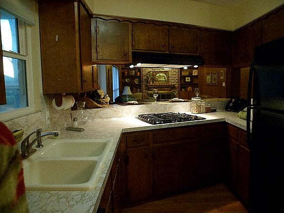 4th image of 2110 E Marys Creek Ln