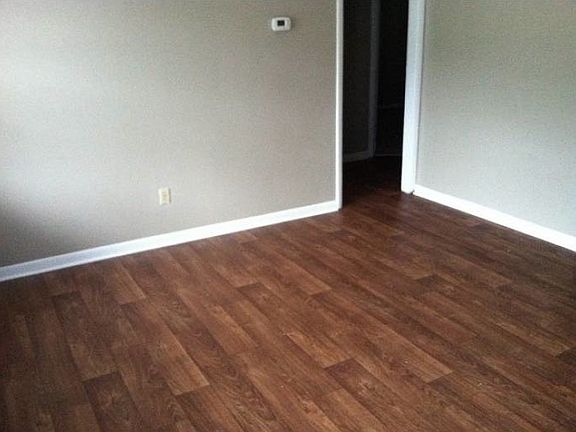 3rd image of 616 E 9th Ave
