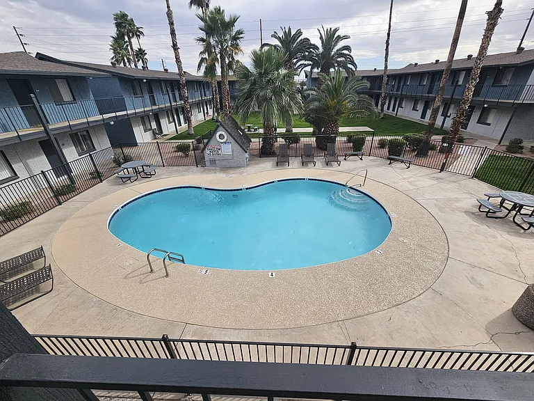The Palms at Camelback West — Photo 5
