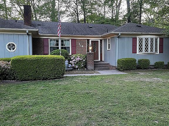 3rd image of 118 Albacore Dr