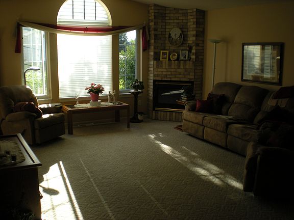 2nd image of 10923 57th St NE
