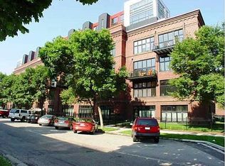 600 Broadway Ave NW APT 108, Grand Rapids, MI 49504