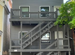 1314 W Schubert Ave APT 2F, Chicago, IL 60614